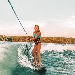 Meet your Posher, Taylor